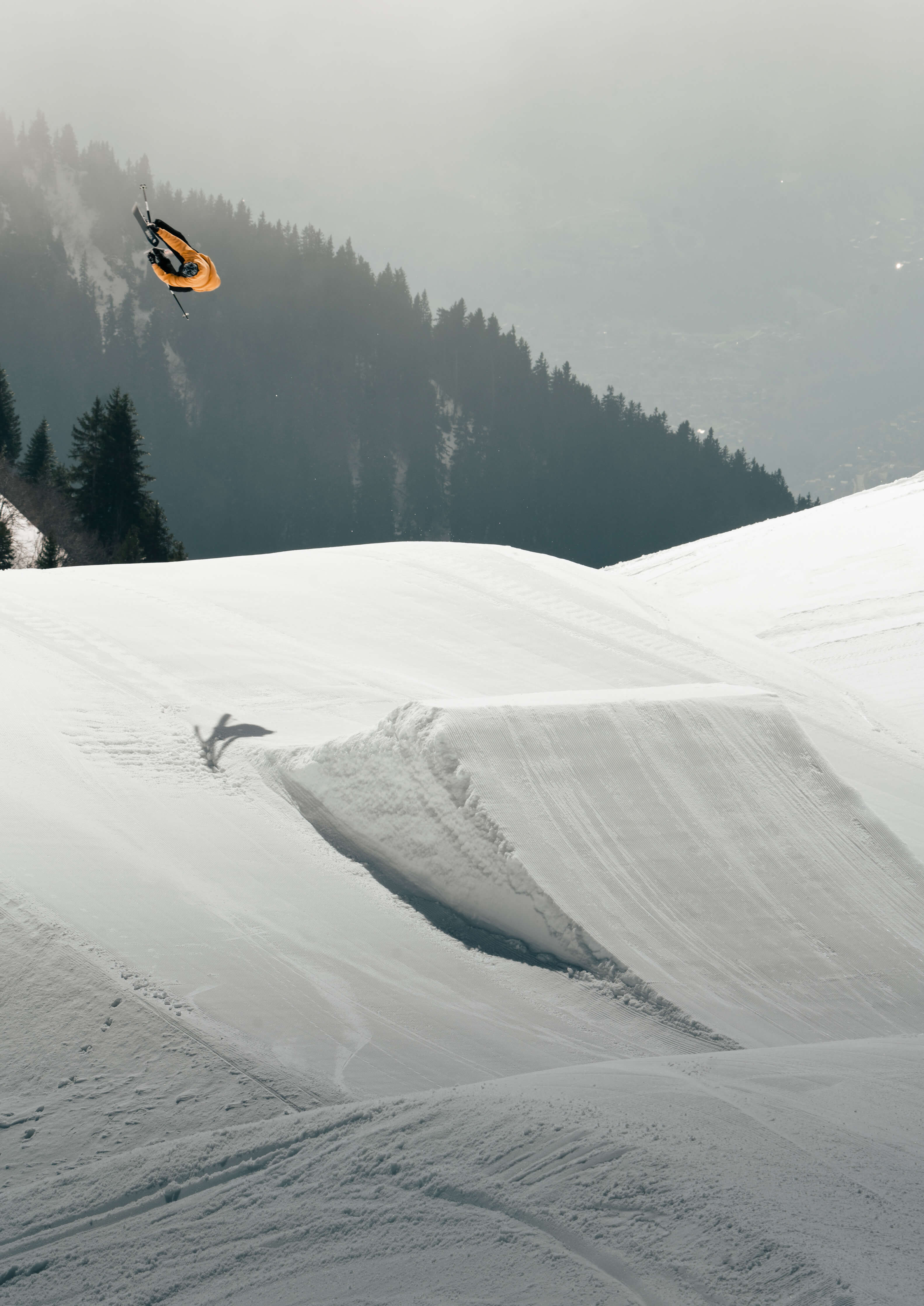 The Movement's rider Aleksi Patja freestyle skiing in Leysin with his Fly 95.