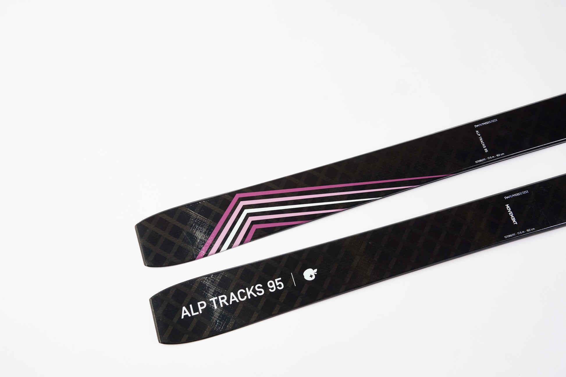 Conquer backcountry terrain alongside Movement's Alp Tracks 95 Women's touring skis.