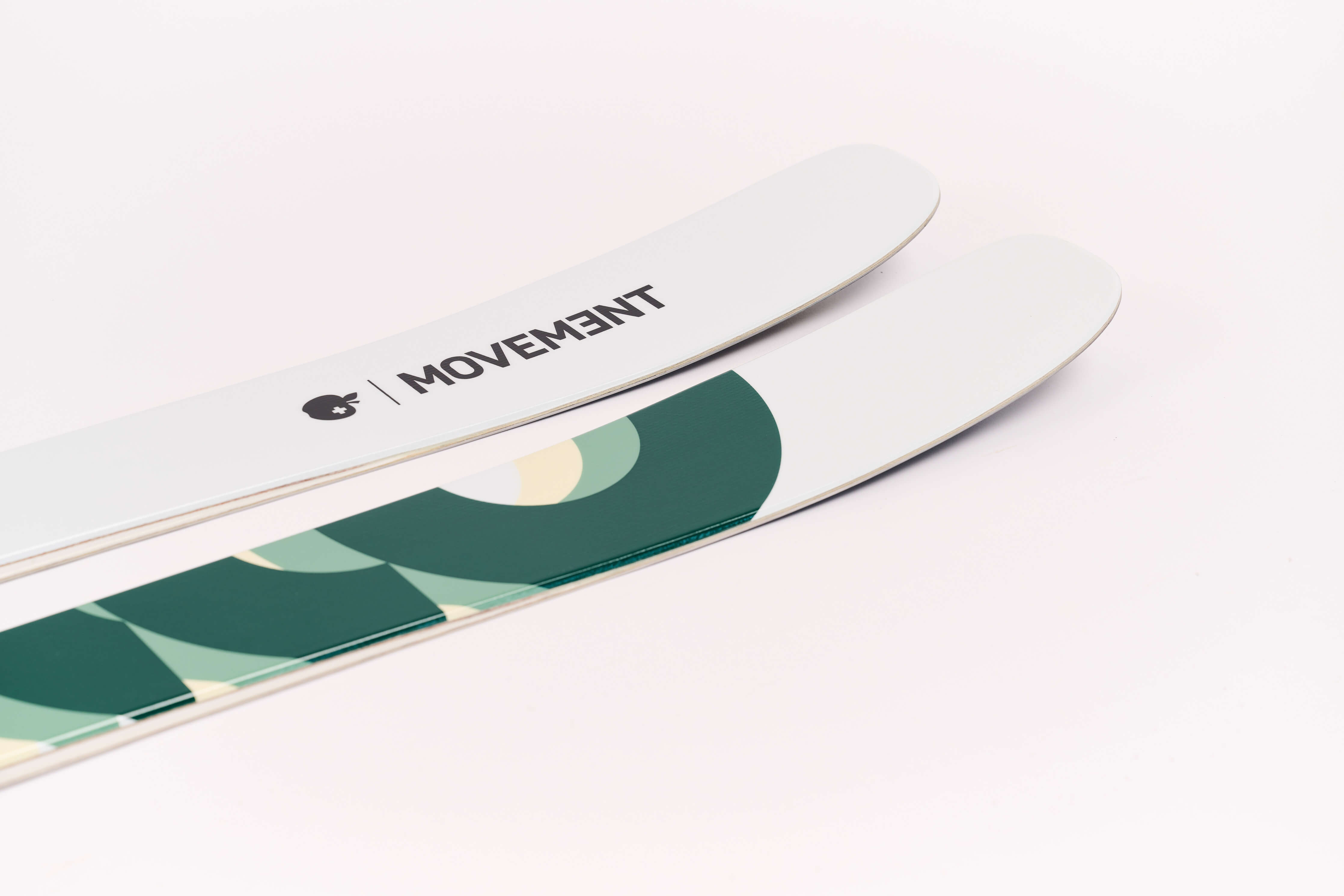 FLY 95w - 24/25 – Movement